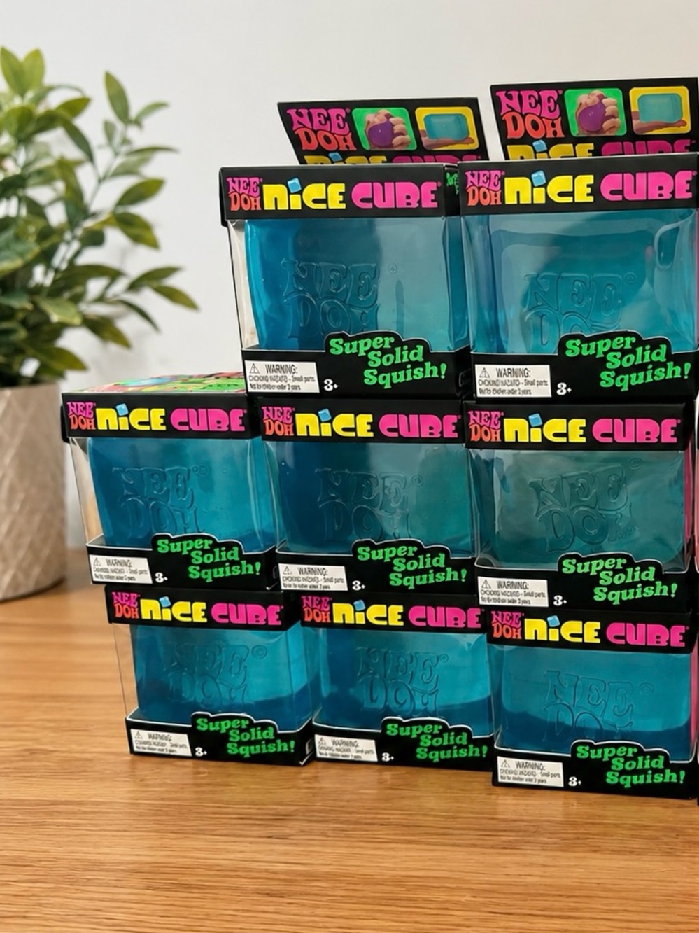 Viral Needoh!! Cube